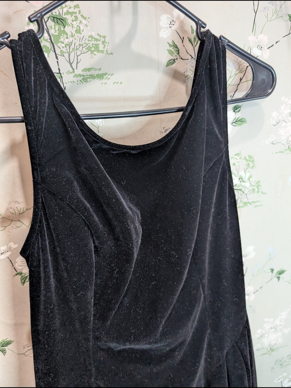 Cider Black Velvet Midi Party Dress with Back Bow NWT PTP: 19.5, L: 47.5 - Picture 4 of 11